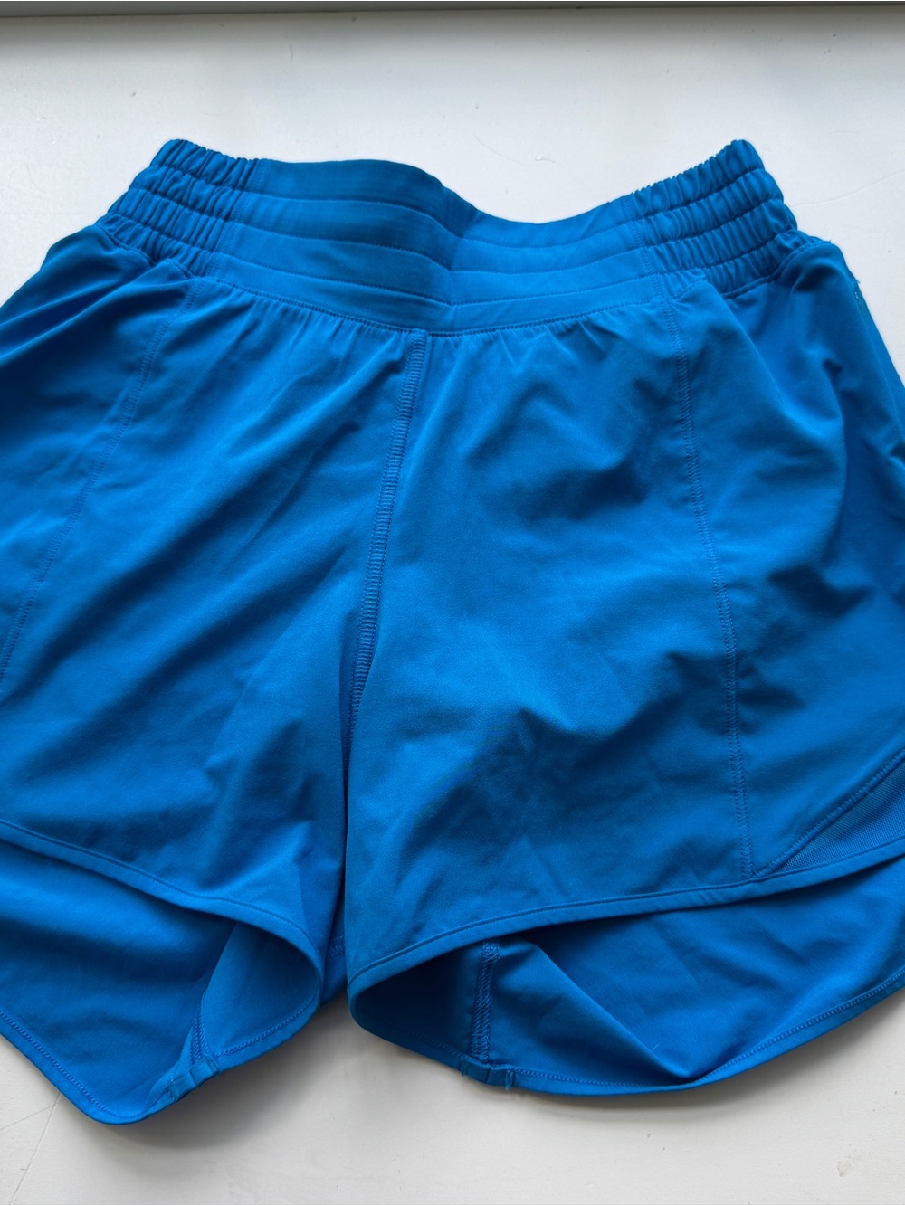 Lululemon Poolside Blue Hotty Hot 4 inch Shorts